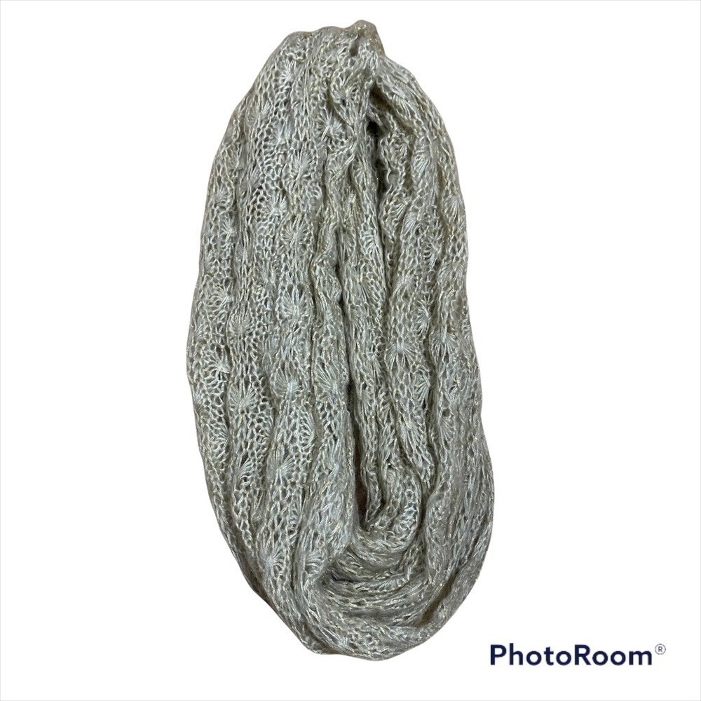 Simply Vera Wang Tan Infinity Scarf W/ Gold Accents Women’s